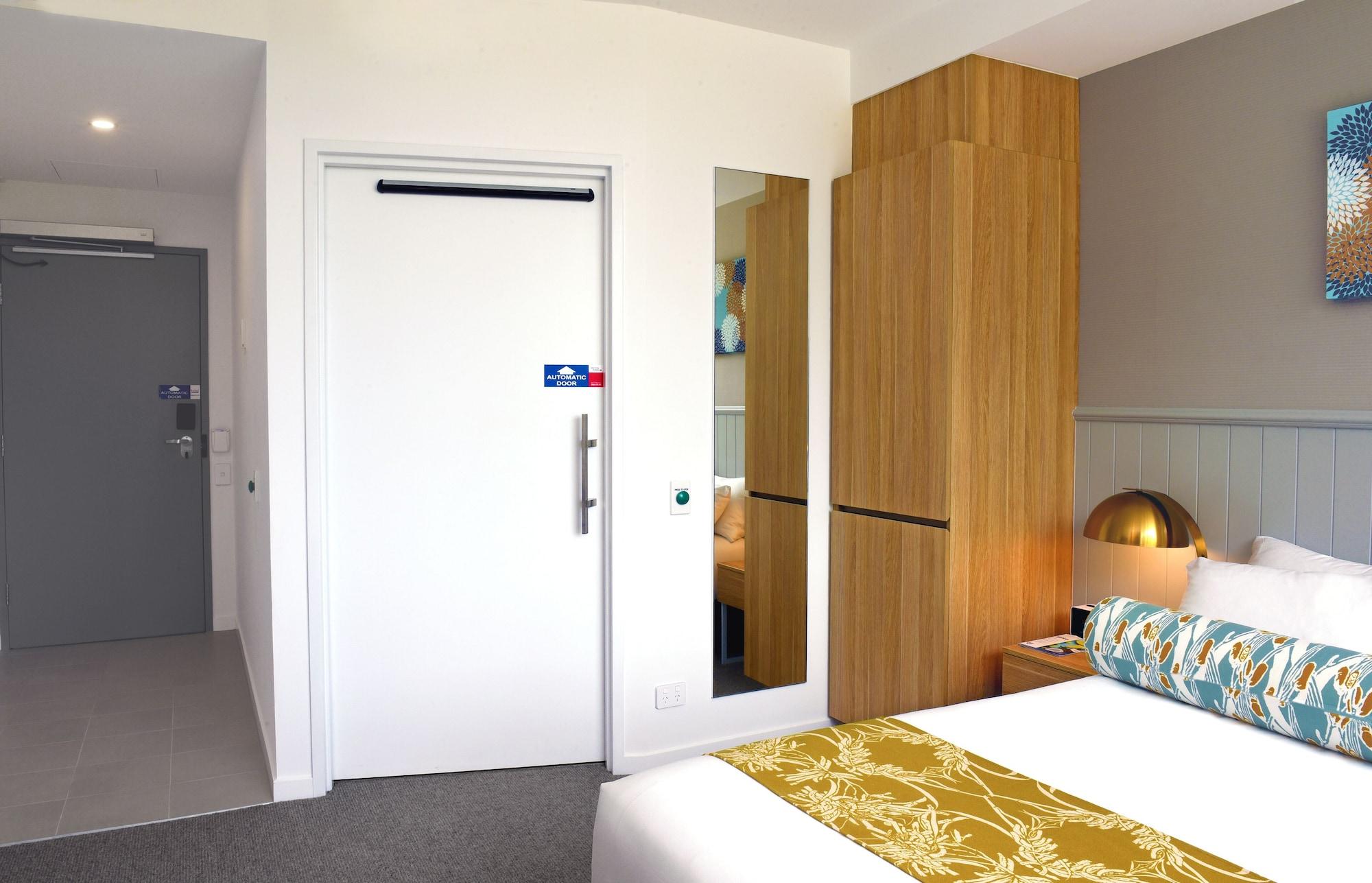 Mantra Southport Sharks 4* Gold Coast